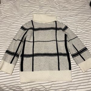 Ann Taylor Sweater (Size Small Petite)